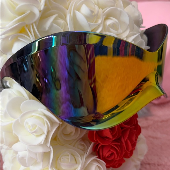 Oversized Futuristic Statement Sunglasses High Quality Sunglasses fashion frames - Picture 2 of 6